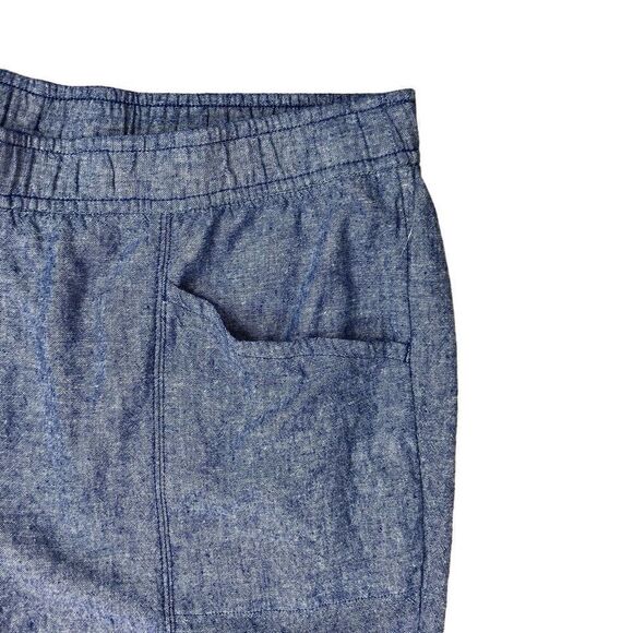 Old Navy 3X High-Waisted Chambray Cropped Linen-Blend Tapered Pants - Picture 7 of 8